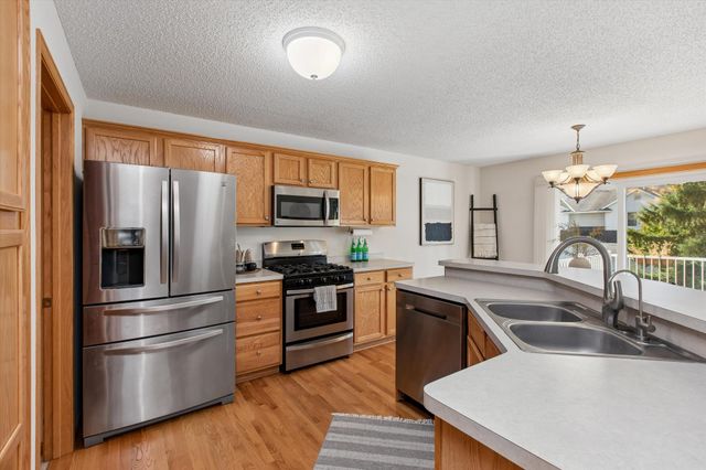 1783 Talon Trail, Eagan, MN 55122