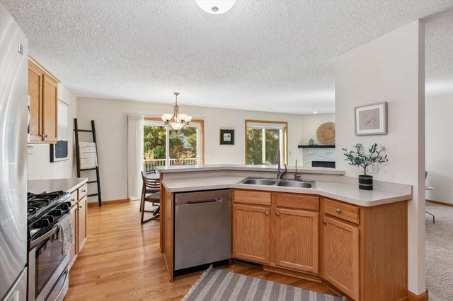 1783 Talon Trail, Eagan, MN 55122