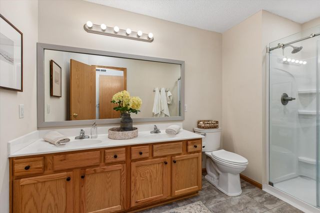 1783 Talon Trail, Eagan, MN 55122