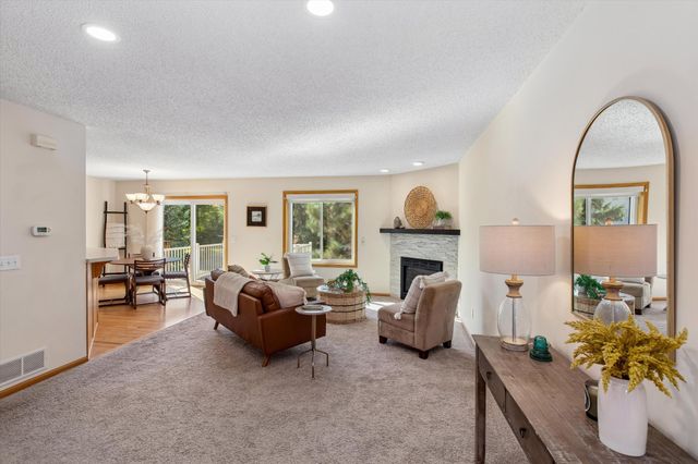 1783 Talon Trail, Eagan, MN 55122