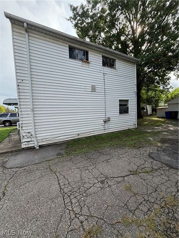 4058 Fulton Boulevard, Cleveland, OH 44144