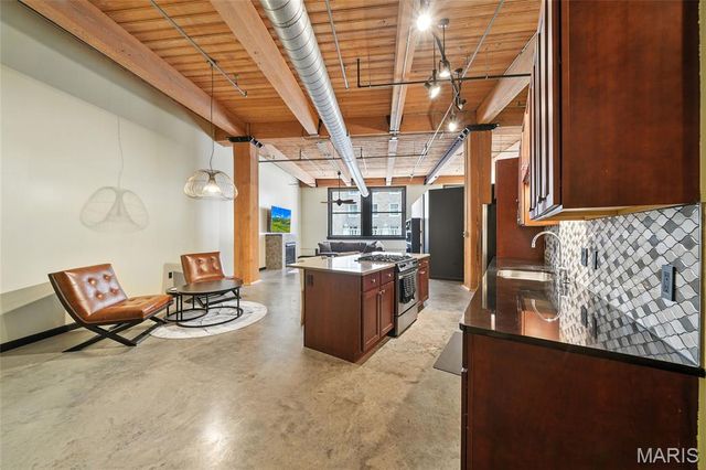 901 Washington Avenue 305, St Louis, MO 63101