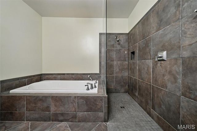 901 Washington Avenue 305, St Louis, MO 63101