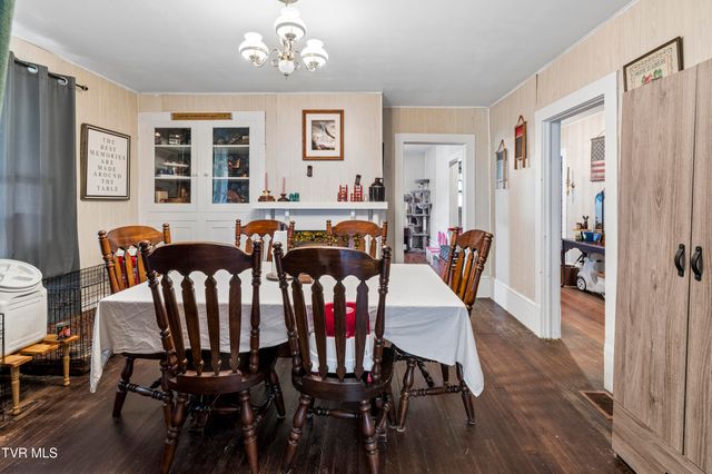 210 Florida Avenue, Erwin, TN 37650