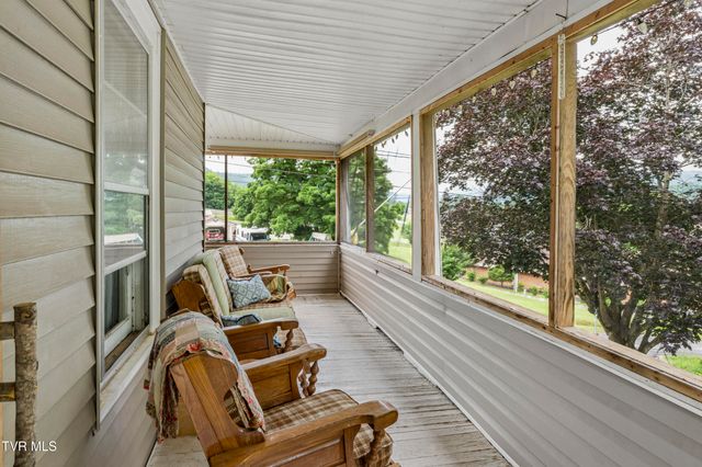 210 Florida Avenue, Erwin, TN 37650