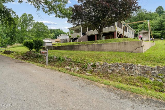 210 Florida Avenue, Erwin, TN 37650