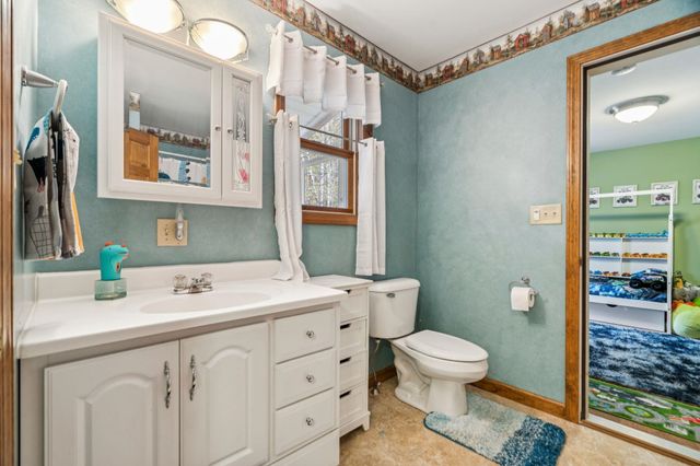 296 Creamery Road, Ryegate, VT 05046
