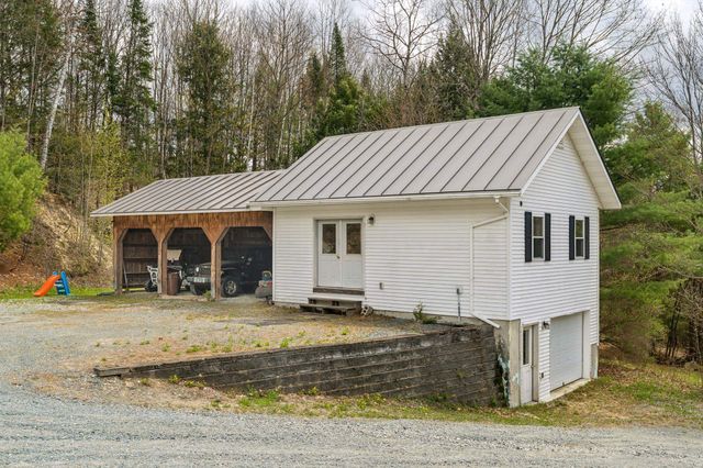 296 Creamery Road, Ryegate, VT 05046