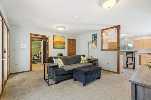 296 Creamery Road, Ryegate, VT 05046