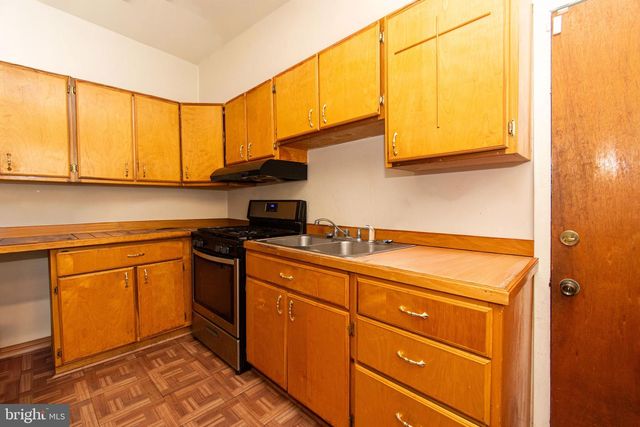 2880 WOODBROOK AVE, Baltimore, MD 21217