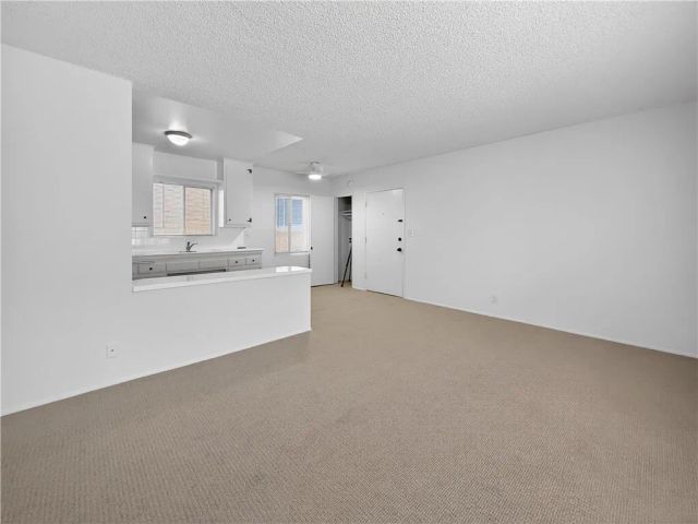 207 Baltimore Avenue, Huntington Beach, CA 92648