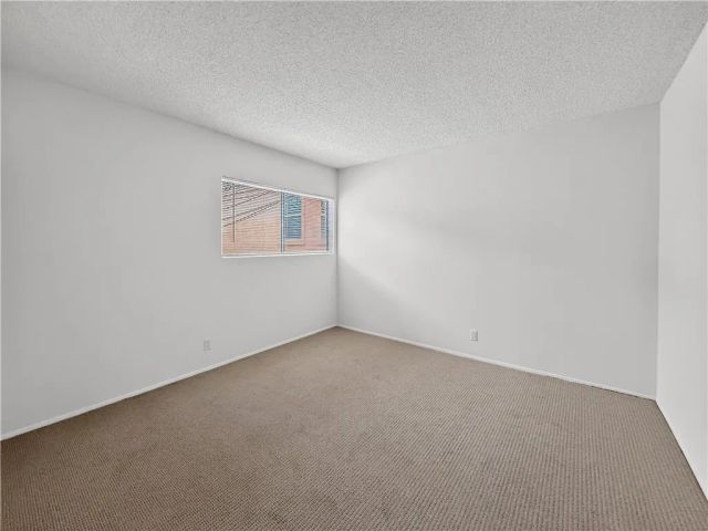 207 Baltimore Avenue, Huntington Beach, CA 92648