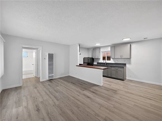 207 Baltimore Avenue, Huntington Beach, CA 92648