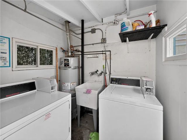 207 Baltimore Avenue, Huntington Beach, CA 92648