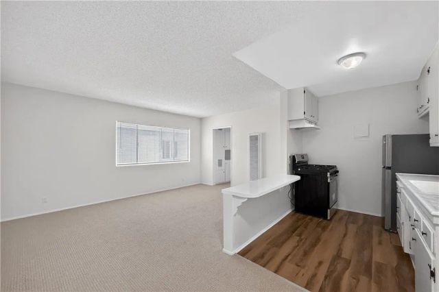 207 Baltimore Avenue, Huntington Beach, CA 92648