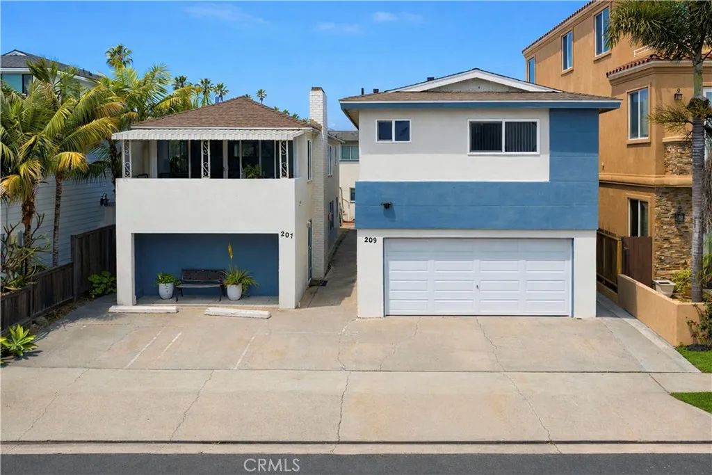 207 Baltimore Avenue, Huntington Beach, CA 92648