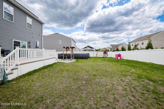 9 Lookout Avenue, Barnegat, NJ 08005