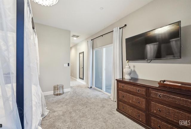15128 Juneberry Court, Bakersfield, CA 93314