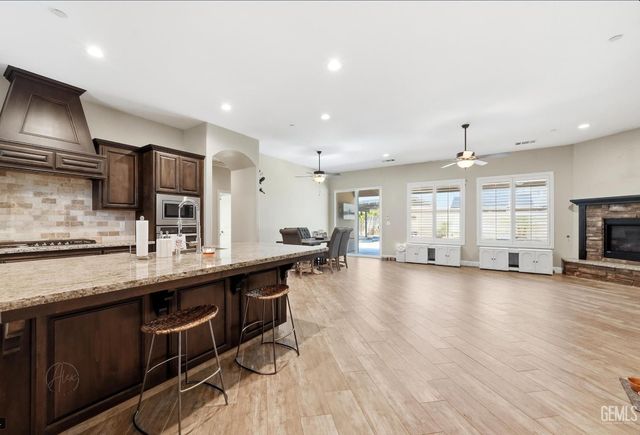 15128 Juneberry Court, Bakersfield, CA 93314