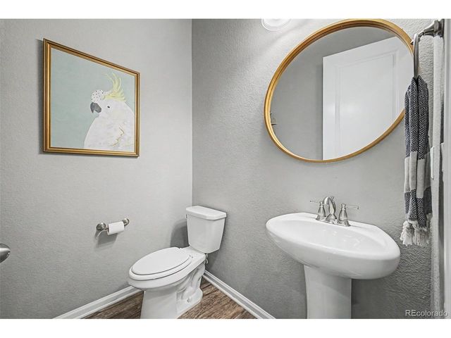 914 Flora View Dr, Erie, CO 80516