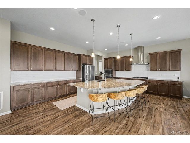 914 Flora View Dr, Erie, CO 80516