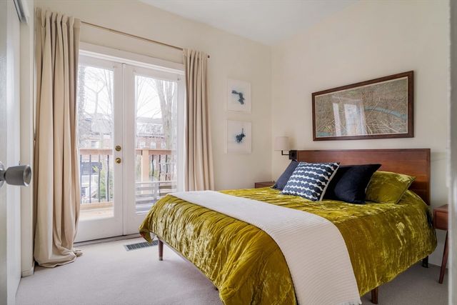 61 Dana Street 4, Cambridge, MA 02138