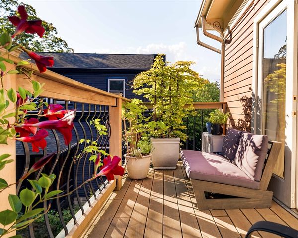 61 Dana Street 4, Cambridge, MA 02138