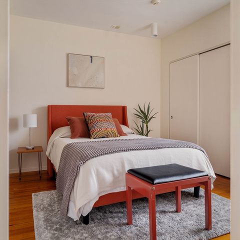 61 Dana Street 4, Cambridge, MA 02138