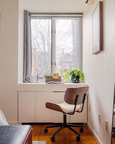 61 Dana Street 4, Cambridge, MA 02138