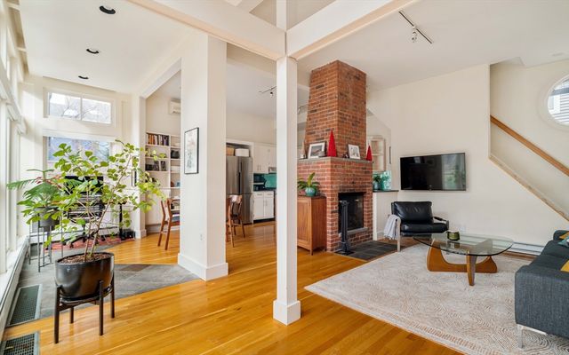 61 Dana Street 4, Cambridge, MA 02138
