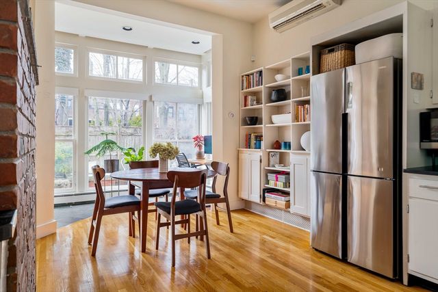 61 Dana Street 4, Cambridge, MA 02138