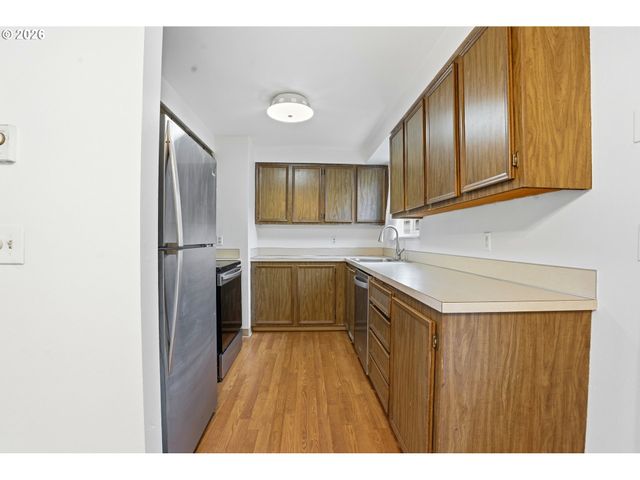 3537 Se 64TH Ave, Portland, OR 97206