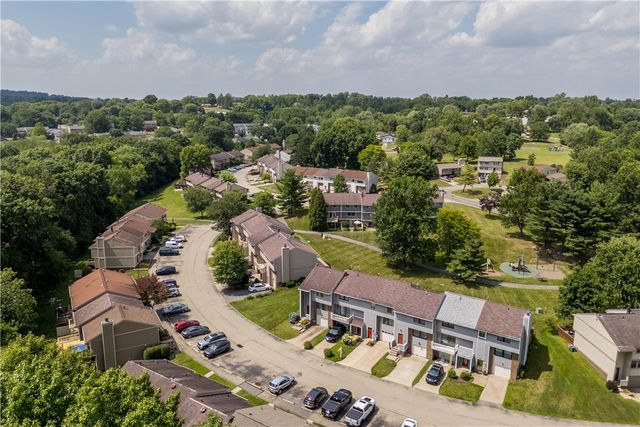 536 Hunters Path Rd, South Fayette, PA 15017