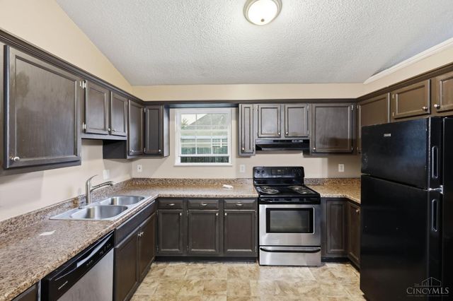 3725 Lacy Court, Middletown, OH 45044