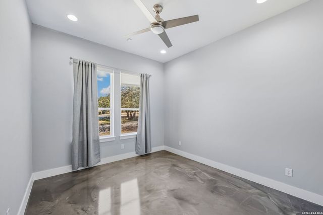 223 Oak Shores, Canyon Lake, TX 78133