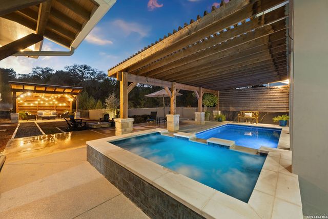 223 Oak Shores, Canyon Lake, TX 78133