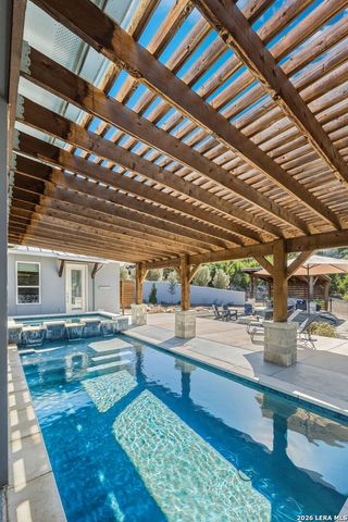 223 Oak Shores, Canyon Lake, TX 78133