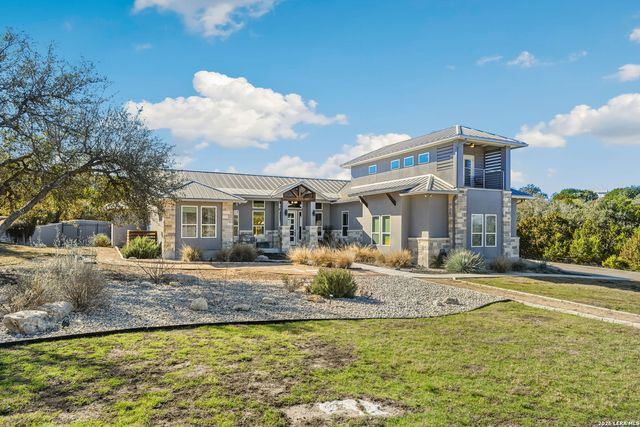 223 Oak Shores, Canyon Lake, TX 78133