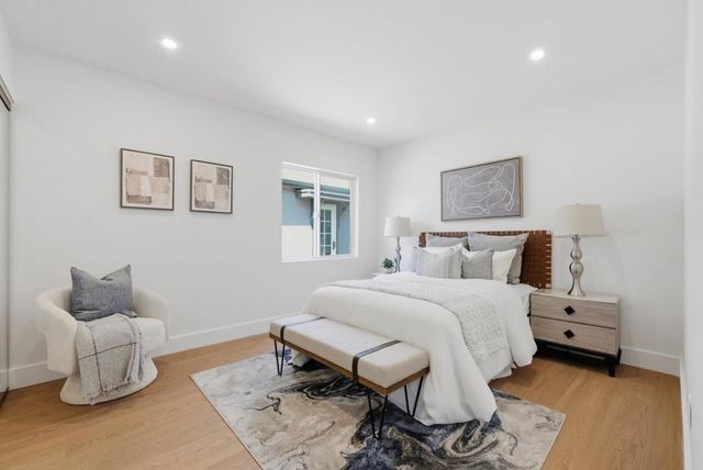 988 Post Street, Alameda, CA 94501