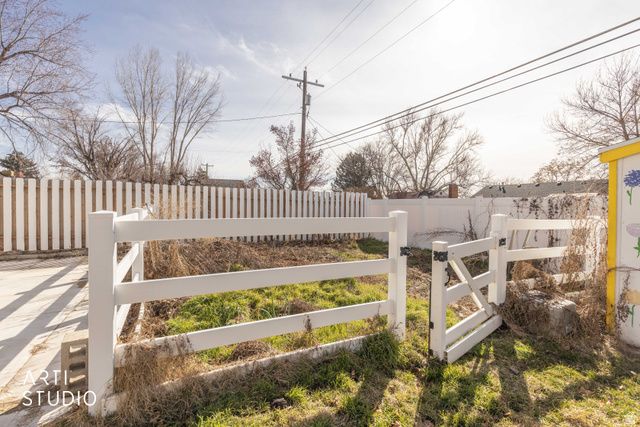 481 N 150 E, Kaysville, UT 84037