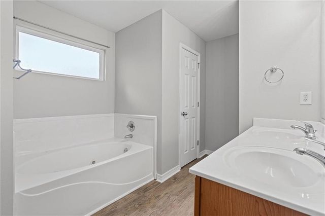 11900 Liberty S Drive, Mobile, AL 36608