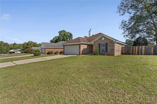 11900 Liberty S Drive, Mobile, AL 36608