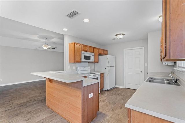 11900 Liberty S Drive, Mobile, AL 36608