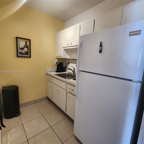2170 NE 51st Court A25, Fort Lauderdale, FL 33308