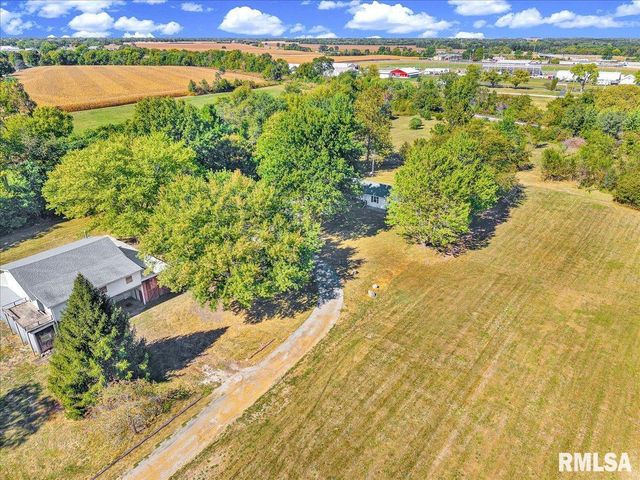 20 VILLA Circle, Knoxville, IL 61448