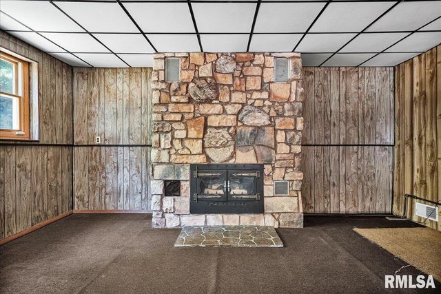 20 VILLA Circle, Knoxville, IL 61448