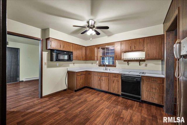 20 VILLA Circle, Knoxville, IL 61448