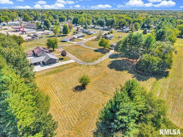 20 VILLA Circle, Knoxville, IL 61448