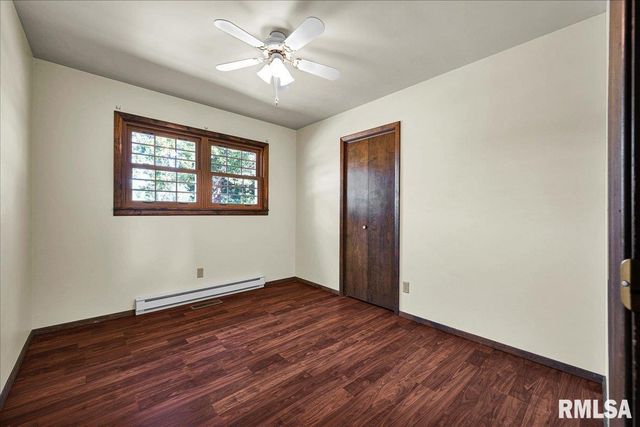 20 VILLA Circle, Knoxville, IL 61448