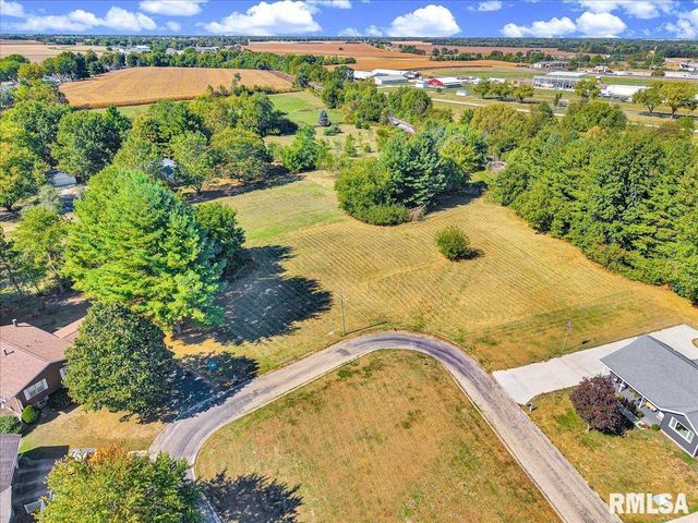 20 VILLA Circle, Knoxville, IL 61448